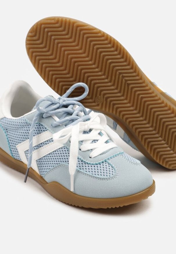 Born2be - Jasnoniebieskie Sneakersy Tenisówki z Geometrycznym Motywem Telanilia. Okazja: na co dzień. Zapięcie: sznurówki. Kolor: niebieski. Materiał: jeans. Wzór: geometria
