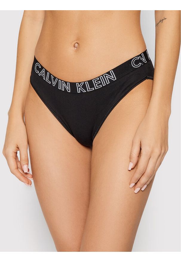 Calvin Klein Underwear Figi klasyczne Ultimate 000QD3637E Czarny. Kolor: czarny. Materiał: bawełna