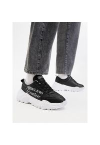 Sneakersy Versace Jeans Couture. Kolor: czarny #1