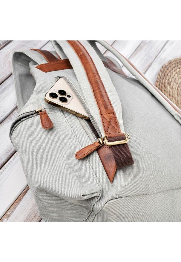 PLECAK MĘSKI DO PRACY SZKOLNY MŁODZIEŻOWY POJEMNY PAOLO PERUZZI SI-02-BU. Styl: młodzieżowy