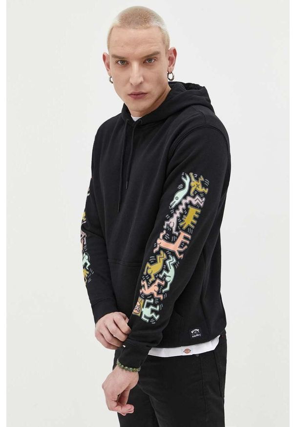 Billabong bluza x Keith Haring męska kolor czarny z kapturem z nadrukiem. Typ kołnierza: kaptur. Kolor: czarny. Długość rękawa: długi rękaw. Długość: długie. Wzór: nadruk
