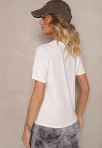 Renee - Biały Casualowy T-shirt z Wiskozy Arisanda. Okazja: na co dzień. Kolor: biały. Materiał: wiskoza. Styl: casual