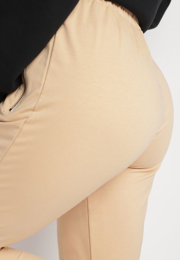 Born2be - Beżowe Bawełniane Spodnie Dresowe z Wysokim Stanem Wykończone Suwakami i Wstążką Dedela. Okazja: na co dzień, na spacer. Stan: podwyższony. Kolor: beżowy. Materiał: bawełna, dresówka. Styl: casual