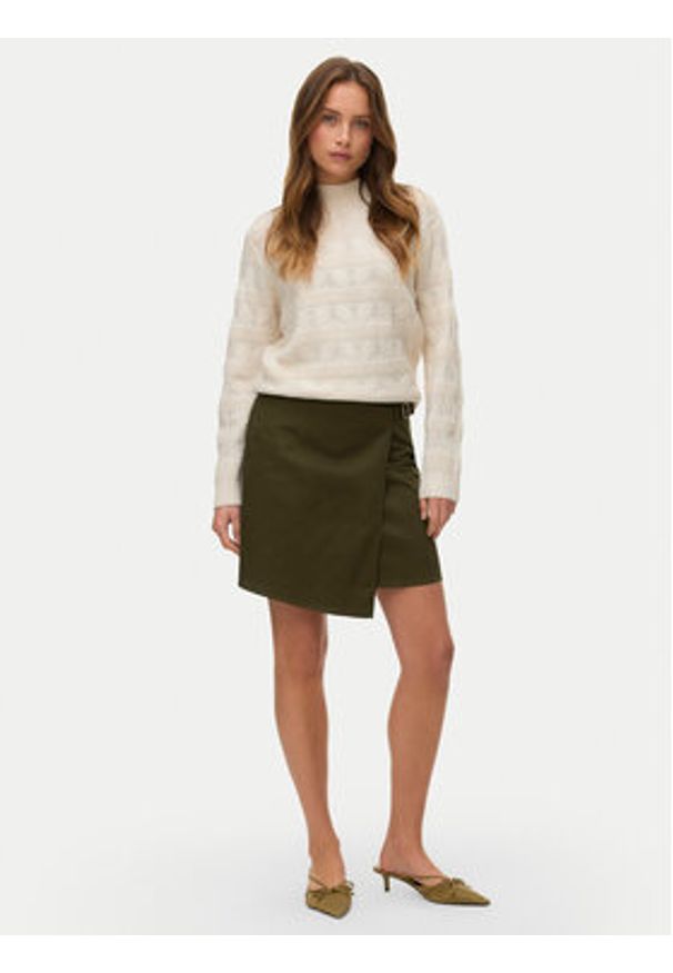 Vero Moda Golf Virgo 10331875 Beżowy Regular Fit. Typ kołnierza: golf. Kolor: beżowy. Materiał: syntetyk