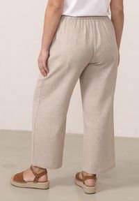 Born2be - Beżowe Spodnie Casual Szerokie ze Sznurkiem i Gumką w Pasie Caeena. Okazja: na co dzień. Kolekcja: plus size. Kolor: beżowy. Długość: długie. Styl: casual #3