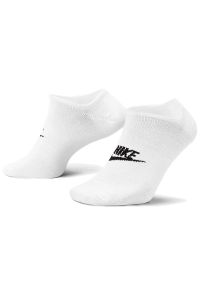 Skarpetki Nike Sportswear Everyday Essential DX5075-100 - białe. Kolor: biały. Materiał: materiał, poliester, prążkowany. Wzór: aplikacja