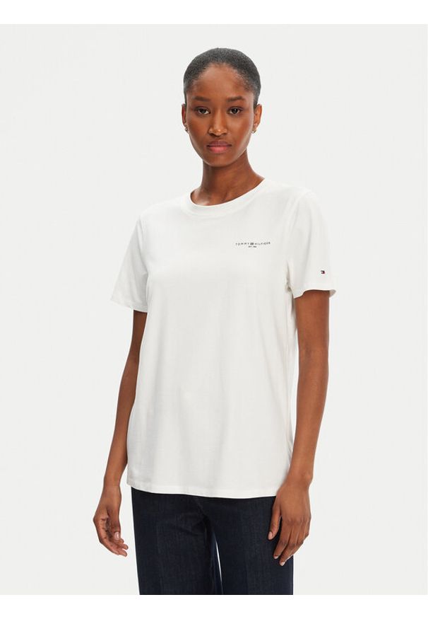 TOMMY HILFIGER - Tommy Hilfiger T-Shirt 1985 WW0WW37877 Biały Regular Fit. Kolor: biały. Materiał: bawełna
