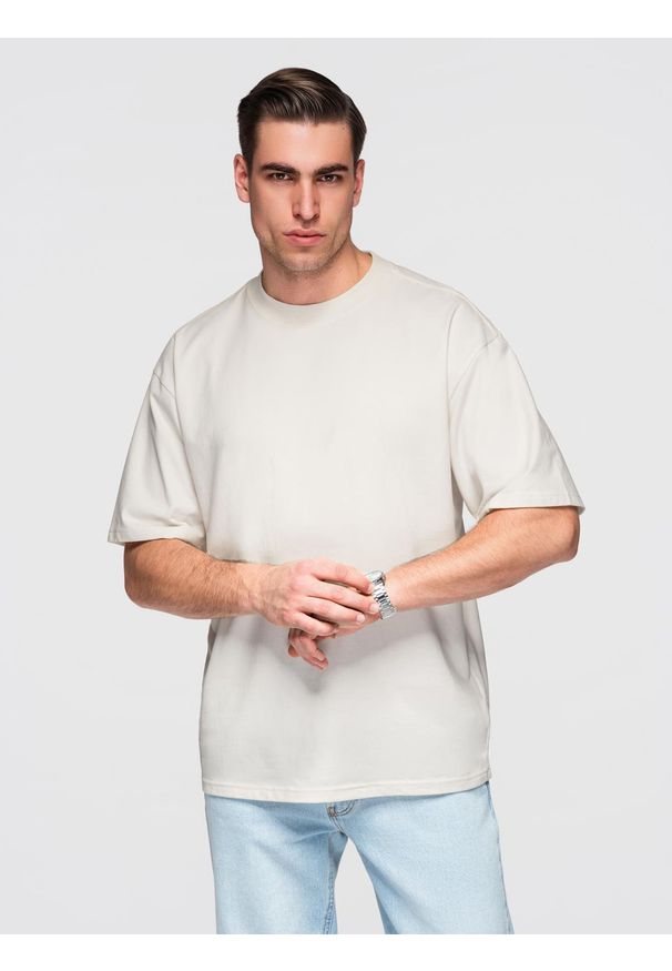 Ombre Clothing - Męski bawełniany t-shirt LOOSE FIT z okrągłym dekoltem – ecru V2 - Rozmiar: L. Okazja: na co dzień. Materiał: bawełna. Styl: casual, klasyczny