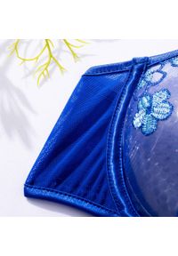 Intica - Komplet bielizny z drobnym wzorem i przezroczystymi wstawkami Solja. Kolor: czarny. Materiał: materiał. Wzór: paski #9