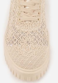 Renee - Beżowe Sneakersy Vices na Platformie z Ażurową Cholewką Lumerise. Okazja: na co dzień. Kolor: beżowy. Szerokość cholewki: normalna. Wzór: ażurowy. Obcas: na platformie #3
