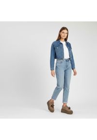 CheBello - Sneakersy damsie Chebello, cholewka ze skóry naturalnej o gładkim wykończeniu z metalowymi przelotkami i sznurowaniem oraz ozdobnymi chwostami, beżow. Okazja: na co dzień. Kolor: beżowy. Materiał: skóra. Szerokość cholewki: normalna. Wzór: gładki. Obcas: na platformie. Styl: casual #7