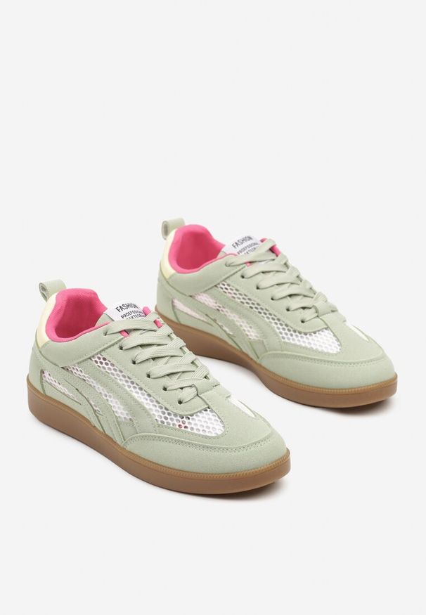 Renee - Jasnozielone Sneakersy ze Wstawkami z Siatki i Paskami na Boku Garisen. Zapięcie: pasek. Kolor: zielony