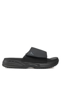 Calvin Klein Jeans Klapki Chunky Comf Slide YM0YM01017 Czarny. Kolor: czarny. Materiał: materiał