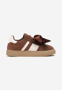 Born2be - Brązowe Sneakersy Typu Tenisówki z Welurową Kokardą Anorisse. Okazja: na co dzień. Kolor: brązowy. Materiał: welur #4