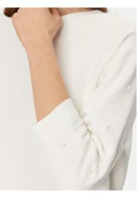 Tatuum Sweter Perlo T2424.090B Biały Regular Fit. Kolor: biały. Materiał: wiskoza, syntetyk #2