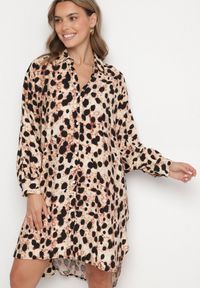 Born2be - Beżowa Wiskozowa Sukienka Koszulowa z Lnem w Panterkę w Stylu Nietoperza Emarille. Okazja: na co dzień. Kolor: beżowy. Materiał: len, wiskoza. Wzór: motyw zwierzęcy. Typ sukienki: koszulowe. Styl: klasyczny, casual #1