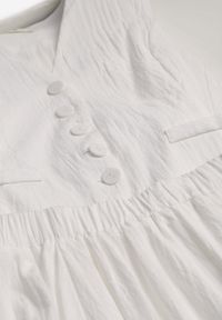 Born2be - Biały Bawełniany Komplet Rozkloszowana Spódnica i Kamizelka Moveina. Kolor: biały. Materiał: bawełna. Wzór: ażurowy #3