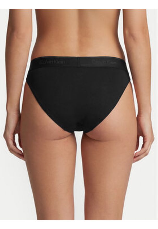 Calvin Klein Underwear Figi klasyczne LV00QF8827 Czarny. Kolor: czarny. Materiał: bawełna