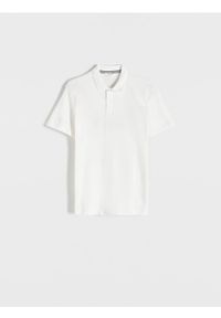 Reserved - Koszulka polo regular fit - złamana biel. Typ kołnierza: polo. Materiał: bawełna #1