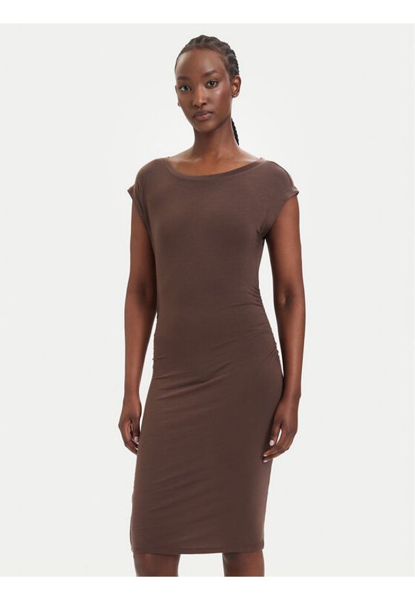 Vero Moda Sukienka koktajlowa Sarah 10346941 Brązowy ciemny Slim Fit. Kolor: brązowy. Materiał: lyocell. Styl: wizytowy