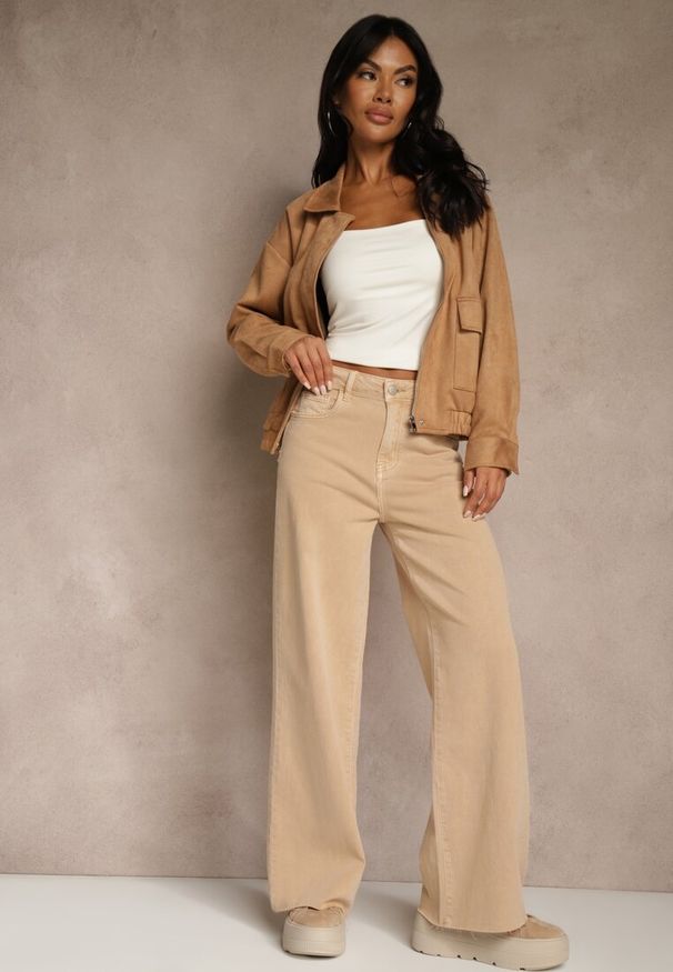 Renee - Beżowe Jeansy High Waist Wide Leg z Surowo Zakończonymi Nogawkami Rhelnell. Okazja: na co dzień. Stan: podwyższony. Kolor: beżowy. Styl: casual