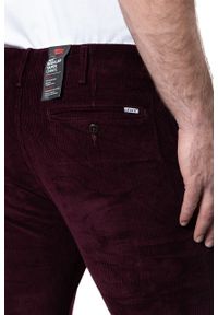 Levi's® - LEVI’S 502 REGULAR TAPER MĘSKIE SPODNIE SZTRUKSOWE SZTRUKS RED 521630010. Materiał: sztruks #10