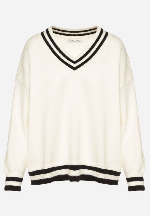 Born2be - Jasnobeżowy Sweter z Domieszką Kaszmiru w Stylu Preppy Liendria. Okazja: na co dzień, na spotkanie biznesowe, do pracy. Kolor: beżowy. Materiał: kaszmir. Wzór: aplikacja. Styl: biznesowy, casual, klasyczny