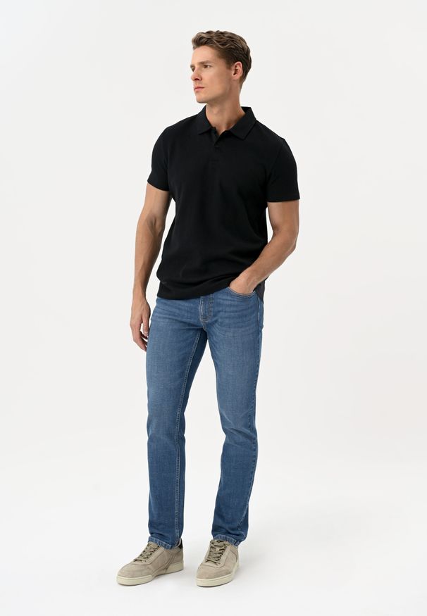 Volcano - Spodnie jeansowe, Straight Leg, D-LEON 50. Kolekcja: plus size. Kolor: niebieski. Styl: klasyczny