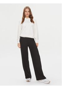 Guess Spodnie piżamowe O3BB01 KBXB2 Czarny Relaxed Fit. Kolor: czarny. Materiał: syntetyk #5