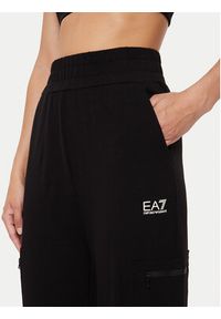 EA7 Emporio Armani Dres 6DTV58 TJVHZ 1200 Czarny Regular Fit. Kolor: czarny. Materiał: bawełna #5