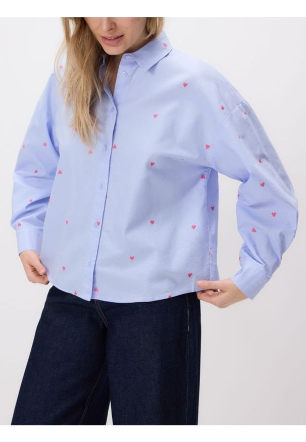 Reserved - Koszula w serca - jasnoniebieski. Kolor: niebieski. Materiał: bawełna