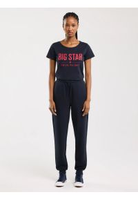 Big-Star - Spodnie dresowe damskie granatowe Kathy 403. Kolor: niebieski. Materiał: dresówka. Wzór: nadruk #2