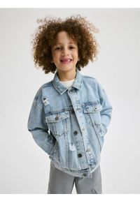 Reserved - Jeansowa kurtka oversize - niebieski. Kolor: niebieski. Materiał: jeans. Styl: klasyczny