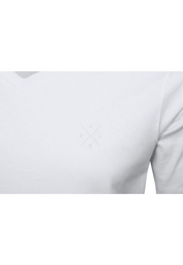 Koszulka Męska (T-Shirt) - Pako Jeans - Biała, Dekolt V-Neck (Serek). Okazja: na co dzień. Kolor: biały. Materiał: bawełna. Styl: casual