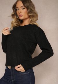 Renee - Czarny Sweter w Klasycznym Stylu z Tłoczonym Wzorem Deriel. Kolor: czarny. Sezon: zima. Styl: klasyczny #3