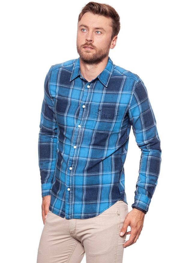 Wrangler - KOSZULA WRANGLER LS 1PKT SHIRT DIRECTOIRE BLUE W5953STKL. Kolor: niebieski. Długość rękawa: długi rękaw. Długość: długie. Wzór: kratka. Styl: elegancki