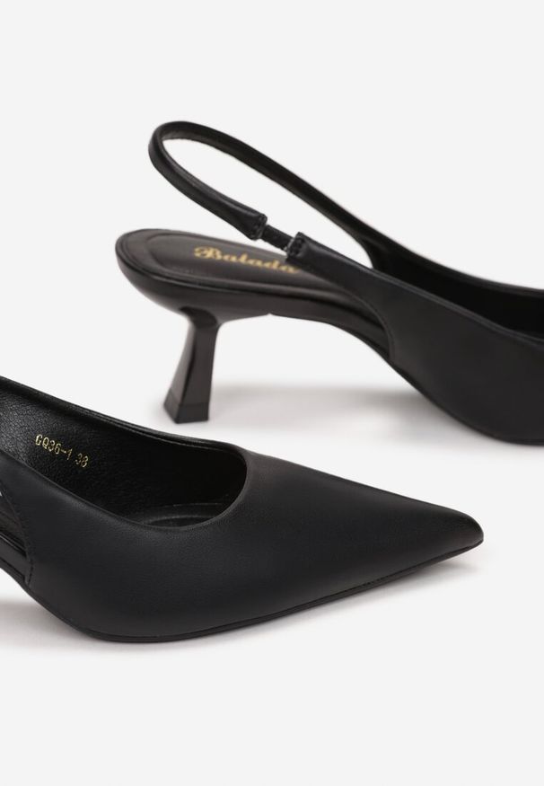 Born2be - Czarne Sandały na Niskim Obcasie Nunziata. Okazja: do pracy, na co dzień, na spotkanie biznesowe. Kolor: czarny. Materiał: jeans, len. Obcas: na obcasie. Styl: elegancki, biznesowy, klasyczny, casual. Wysokość obcasa: niski