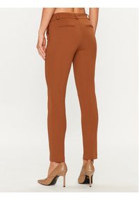 Rinascimento Spodnie materiałowe CFC0114967003 Brązowy Regular Fit. Kolor: brązowy. Materiał: materiał, syntetyk