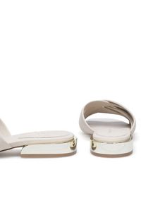 Nine West Klapki JF2220-1 Beżowy. Kolor: beżowy. Materiał: syntetyk