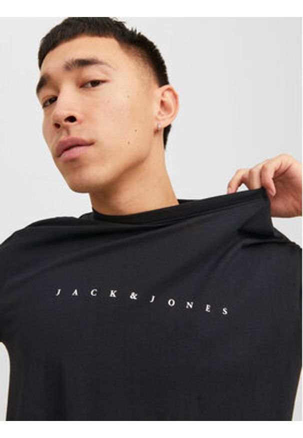 Jack & Jones - Jack&Jones T-Shirt Star 12234746 Czarny Relaxed Fit. Kolor: czarny. Materiał: bawełna