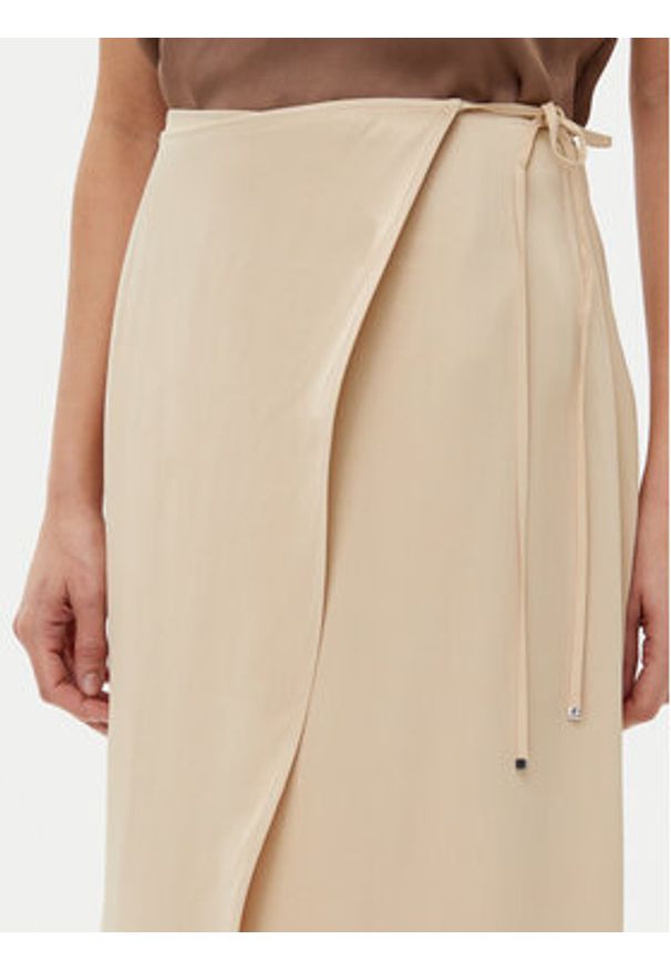 BOSS Spódnica midi Vamarni 50538116 Beżowy Regular Fit. Kolor: beżowy. Materiał: wiskoza