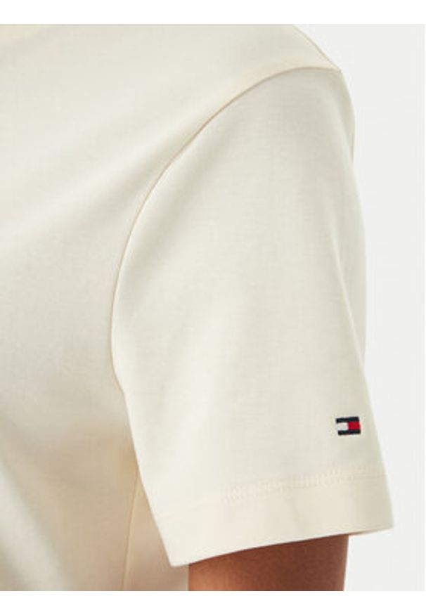 TOMMY HILFIGER - Tommy Hilfiger T-Shirt Logo Interlock WW0WW48707 Beżowy jasny Regular Fit. Kolor: beżowy. Materiał: bawełna