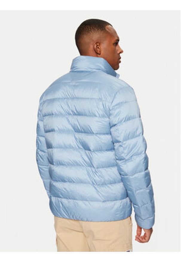 Tommy Jeans Kurtka puchowa DM0DM20658 Niebieski Regular Fit. Kolor: niebieski. Materiał: syntetyk
