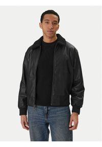 Calvin Klein Jeans Kurtka z imitacji skóry LV04RE403G Czarny Regular Fit. Kolor: czarny. Materiał: skóra #1