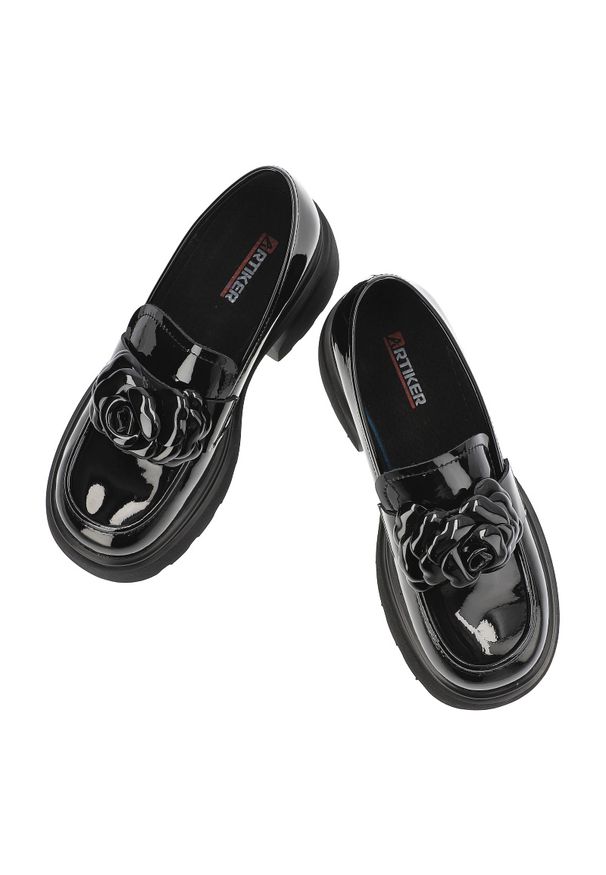 Czarne Półbuty Artiker Eleganckie Mokasyny Damskie. Okazja: na co dzień. Kolor: czarny. Materiał: lakier, skóra. Wzór: kolorowy. Styl: elegancki