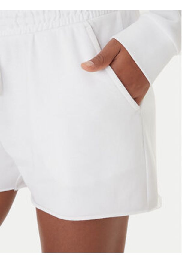 Kappa Szorty sportowe Fefra 351K2RW Biały Regular Fit. Kolor: biały. Materiał: bawełna