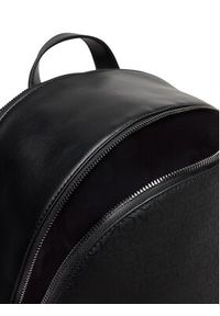 Calvin Klein Plecak Ck Sleek 2G Round Bp Mono K50K512959 Czarny. Kolor: czarny. Materiał: materiał