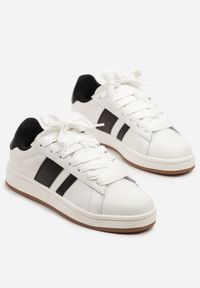 Born2be - Biało-Czarne Buty Sportowe z Przeszyciami Palaviela. Okazja: na co dzień. Kolor: biały. Materiał: jeans, zamsz #3