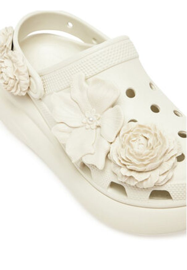 Crocs Klapki Crush Bouquet Clog 211448 Beżowy. Kolor: beżowy