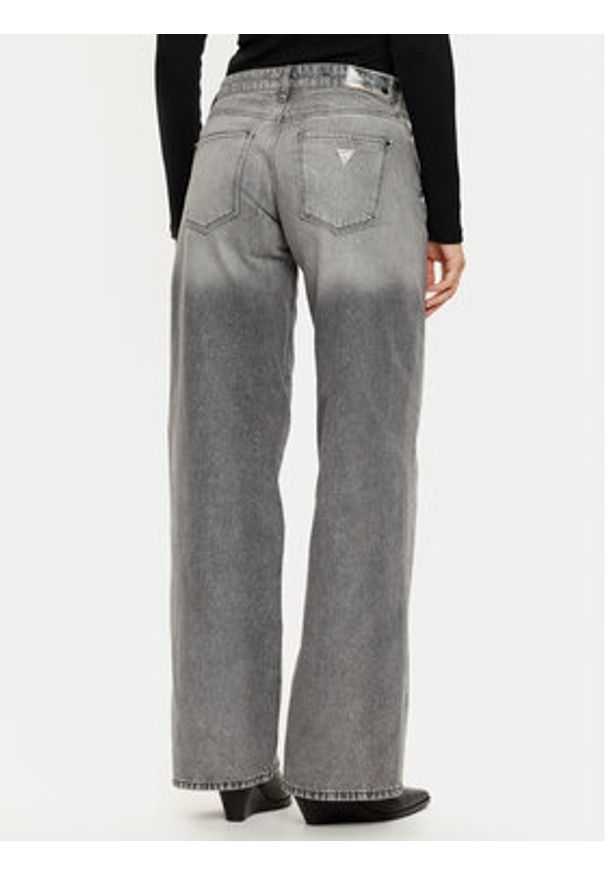 Guess Jeansy W5RA96 D5M31 Szary Regular Fit. Kolor: szary